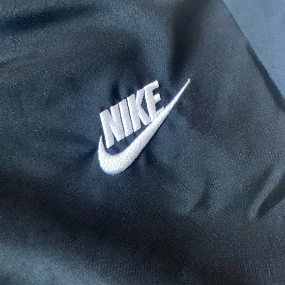 Nike Pants BOYS - Picture 2 of 7
